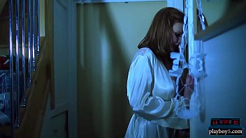 free stiefmutter mit großen titten betrügt ihren mann zu weihnachten von xdreams93 video