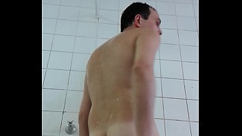free santacatarina swim club showers video