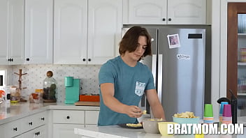 free sunny pool party penis axel haze kat marie video