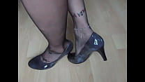 free black patent leather pumps nylons and anklet shoeplay and dangling by isabellesandrine video