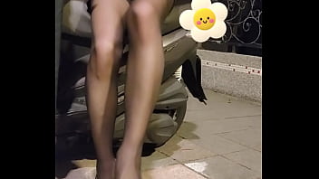 free shemale ting xuan office lady suit outdoor play with love egg video